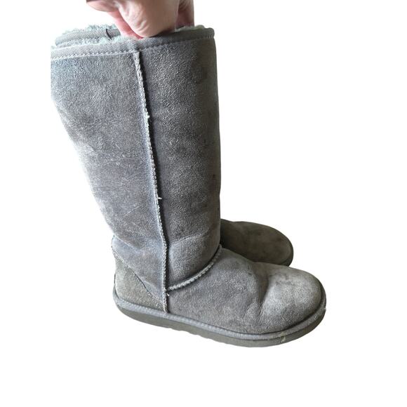 Ugg Gray Tall Boots sz8 - Picture 2 of 4